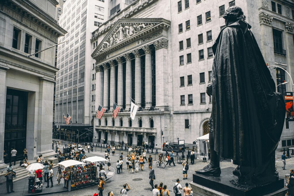 Bolsa Americana em 2025: O Que Esperar do Mercado Após um Ano Recorde?